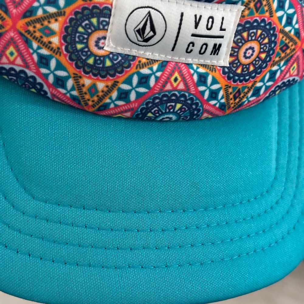Volcom‎ Teal Paisley Hat with Mesh Back Volcom One Size - Picture 6 of 7